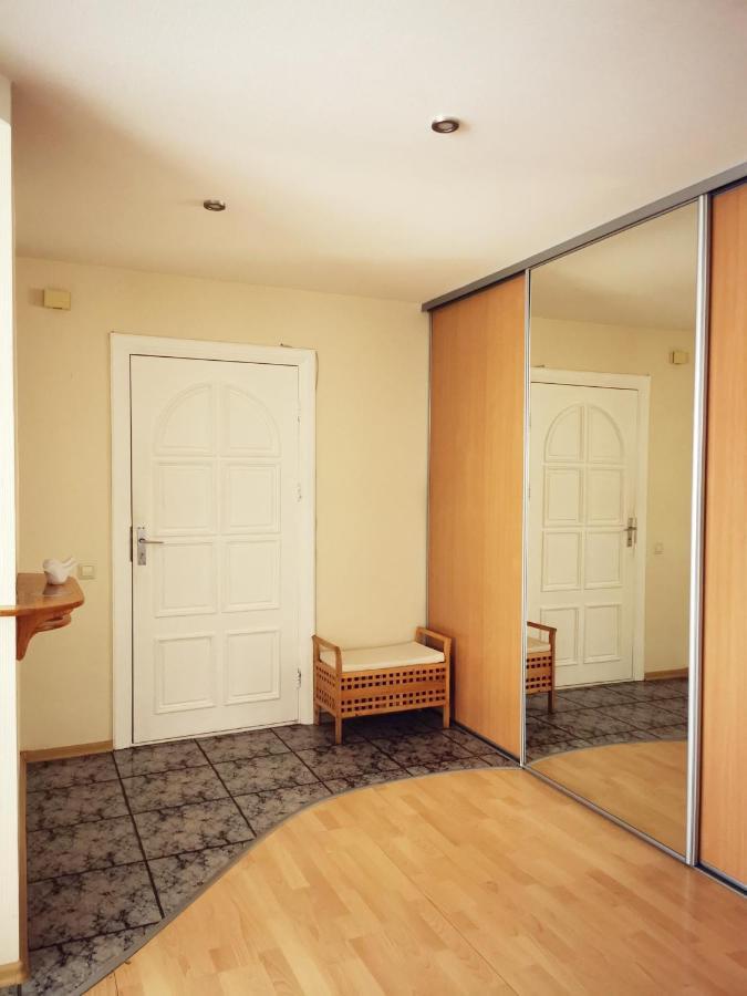 Amber Apartment Liepāja Exteriör bild